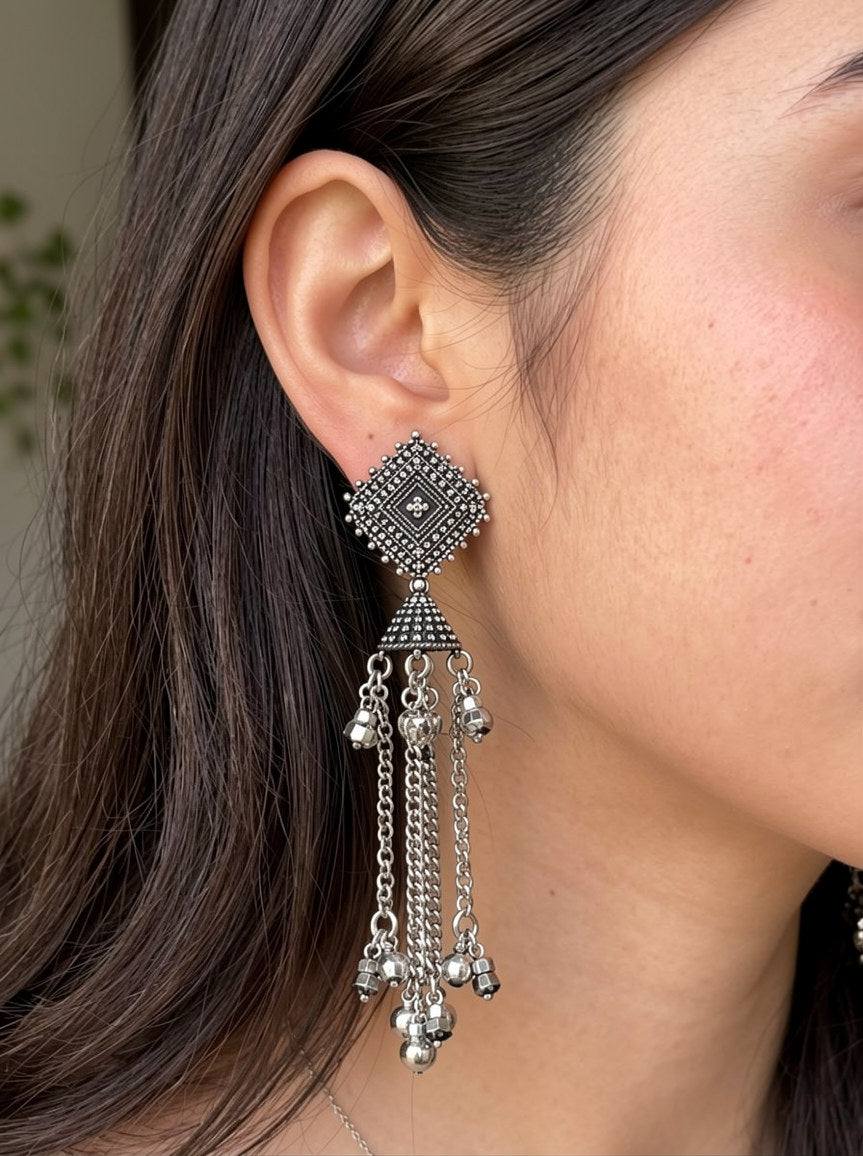 Noor Vintage Oxidized Tassel Earrings